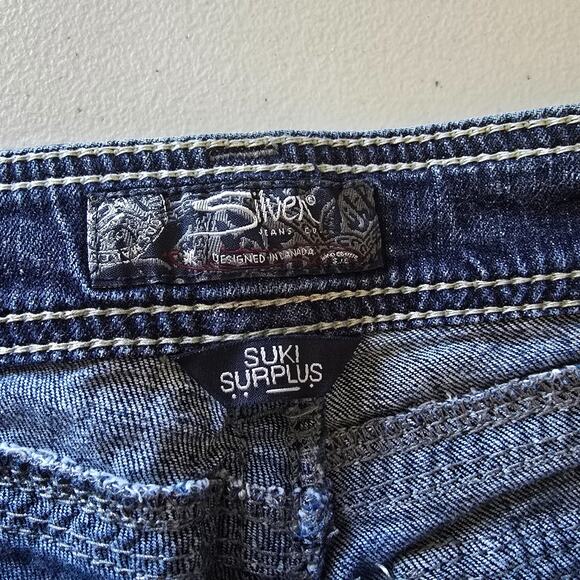 Silver Suki Surplus Jeans Women's 31 Blue Dark Wash - Picture 4 of 16